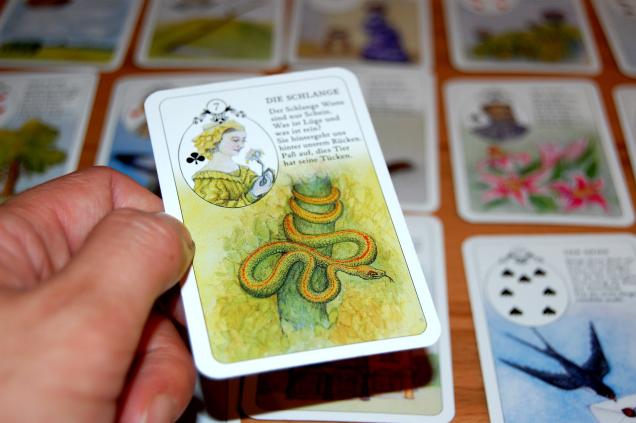 Kartenlegen mit Lenormand Karten