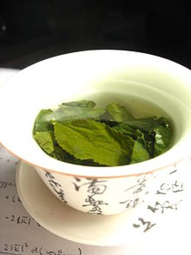 Grüner Tee: Den Krebs austrocknen?