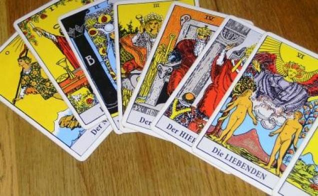 Tarot-Kurs, seriöse Beratung lernen