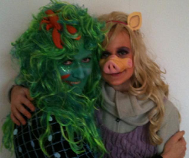 Mrs. Piggy aus der Muppet Show schminken für Karneval